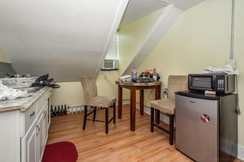 460 Chalkstone Ave, Providence RI 02909-4918 exterior