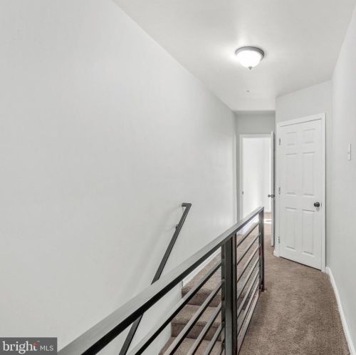 1004 Langham Ave, Camden NJ 08103-2817 exterior