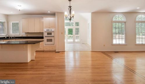 15302 Sweetridge Rd, Silver Spring MD 20905-3804 exterior