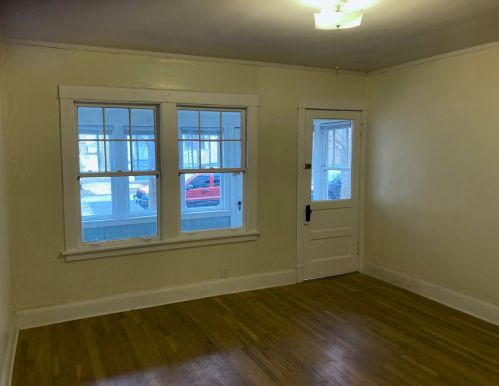 3048 Spaulding Ave, Chicago IL 60618-6809 exterior