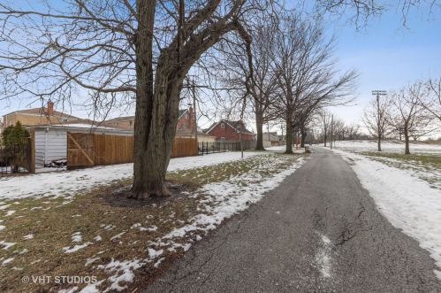 5540 Olcott Ave, Chicago IL 60706-1136 exterior