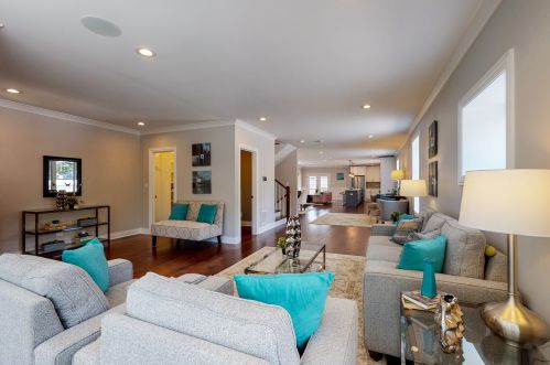 4934 Claremont Ave, Chicago IL  60625-1912 exterior