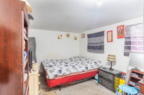 10204 Indiana Ave, Chicago IL 60827-1214 exterior