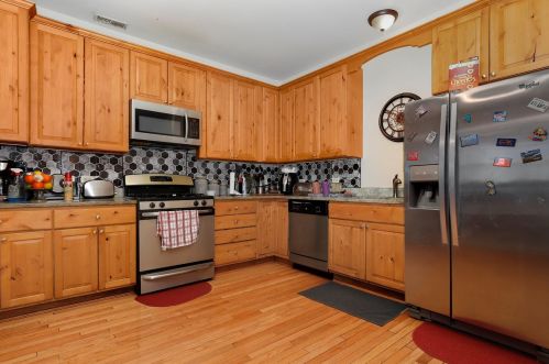 3526 Pr Ave, Chicago IL 60628-2133 exterior