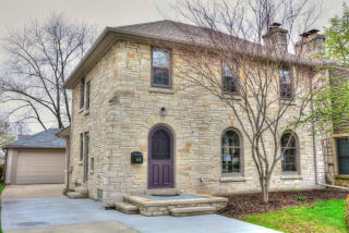 2473 88th St, Milwaukee, WI 53226-1955