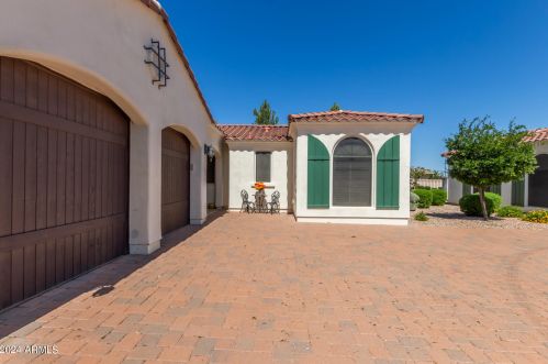 1777 Ocotillo Rd, Chandler, AZ 85248-5719