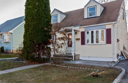 181 Ridgeley Ave, Iselin, NJ 08830-2018