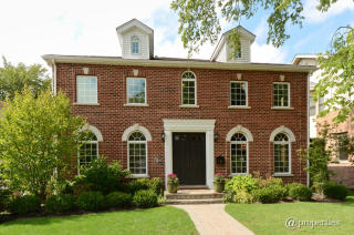 2318 Hastings Ave, Evanston, IL 60201-1848