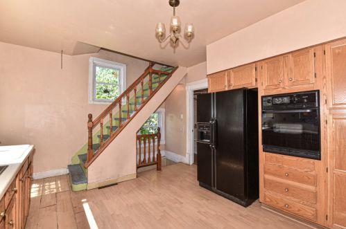 1109 18 St, Milwaukee WI 53233-1131 exterior