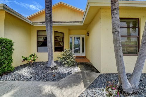 2300 5th Ave, Boca Raton FL  33431-7622 exterior