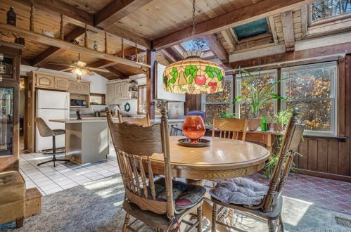 325 Scott Swamp Rd, Farmington CT 06032-3415 exterior