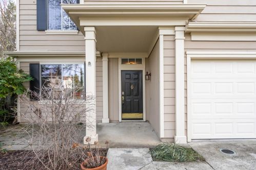 3708 Falkirk Ct, Folsom CA 95762-7847 exterior