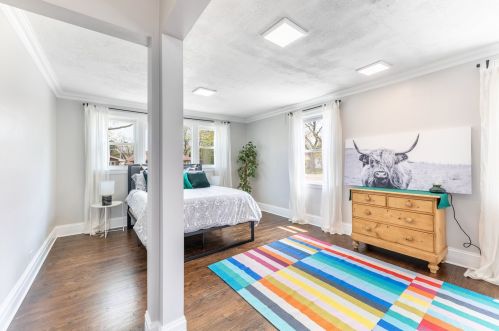 2500 11 Ave, Broadview IL 60155-4814 exterior