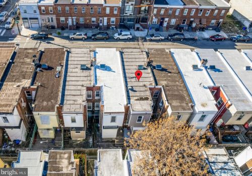 2267 Cambria St, Philadelphia PA 19134-4232 exterior