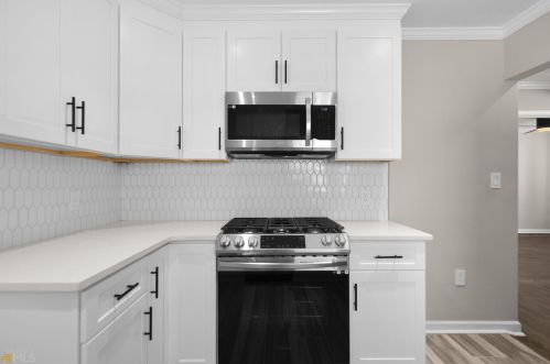 279 Booker St, Atlanta GA 30315-3604 exterior