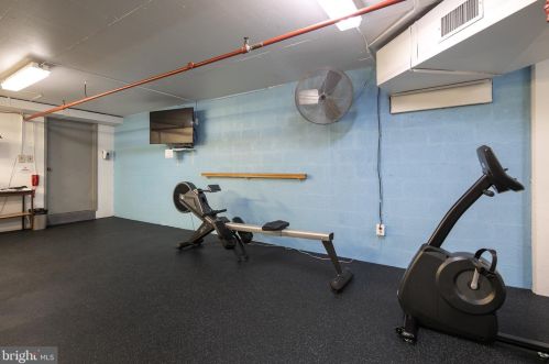 800 25th St, Washington DC  20037-2208 exterior