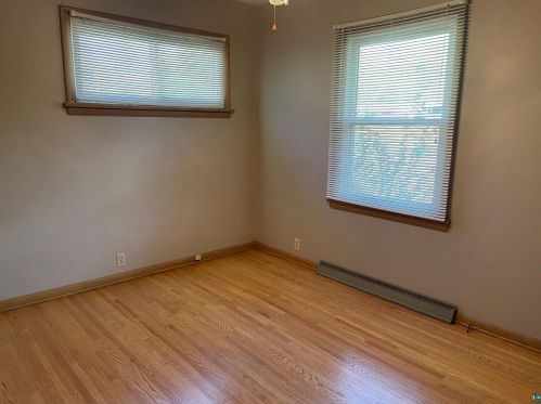 428 Redwing St, Duluth MN 55803-1712 exterior