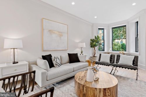 1744 T St, Washington DC 20009-7102 exterior