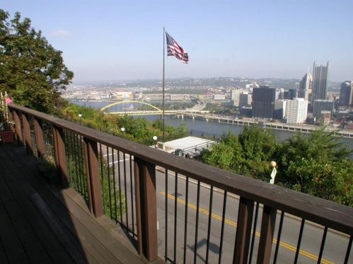 137 Grandview Ave, Pittsburgh PA 15211-1205 exterior