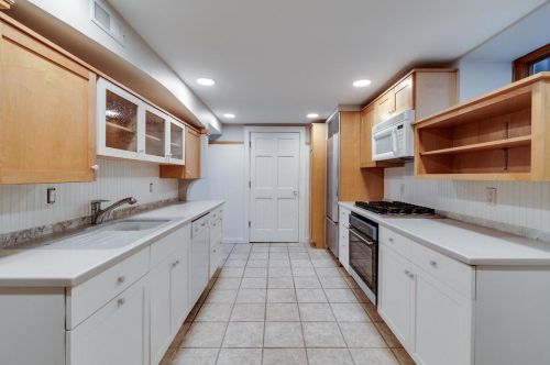 746 Gorham St, Madison WI 53703-1521 exterior