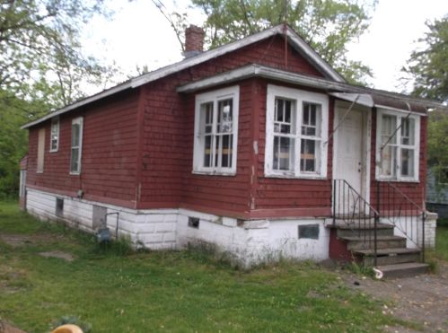 4325 Virginia St, Gary, IN 46409-2226