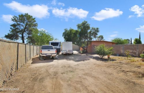 5985 9th Ave, Tucson AZ  85706-4001 exterior