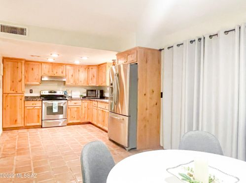 7471 Oldfather Dr, Tucson AZ  85741-1625 exterior