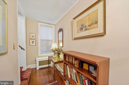 126 Fairfax St, Alexandria VA 22314-3331 exterior