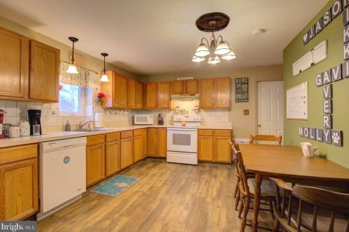 55 Church Rd, Limerick PA 19468-1010 exterior