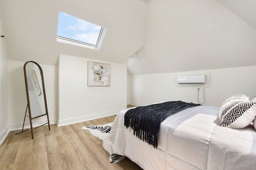 524 Mellon St, Pittsburgh PA 15206-2419 exterior