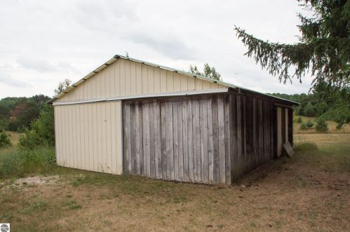 1640 M72, Kalkaska MI 49646-9771 exterior