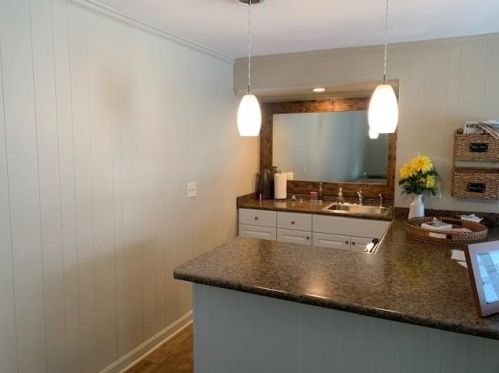 1673 Executive Park Ln, Atlanta GA 30329-3132 exterior