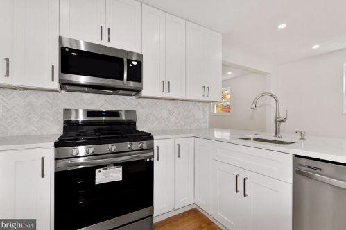 4608 Coachway Dr, Rockville MD  20852-2338 exterior