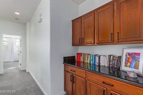 5310 Chisum Trl, Phoenix AZ  85083-6356 exterior