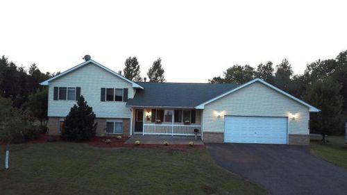 30936 103rd St, Princeton, MN 55371-4662