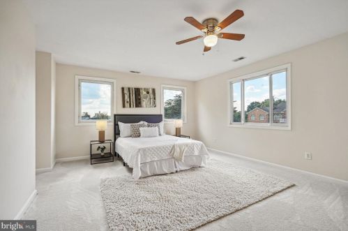 5247 Mitchell St, Alexandria VA 22312-2126 exterior