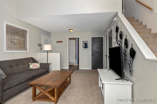 280 5 St, Cedar Springs MI 49319-9490 exterior