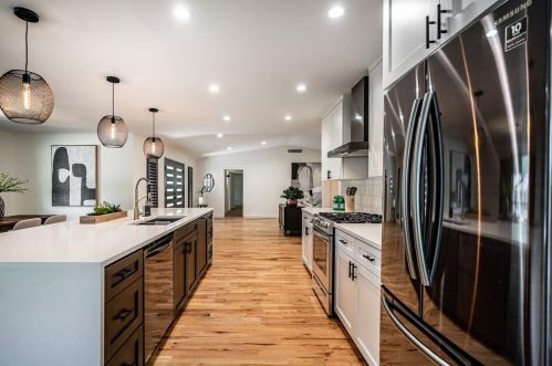 4045 Cedar Bayou Dr, Dallas TX  75244-7220 exterior