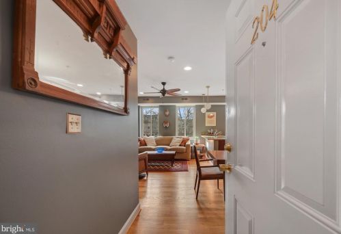 5403 9th St, Washington, DC 20011-2918