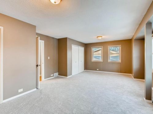 2953 Howard St, Saint Paul MN 55109-1429 exterior