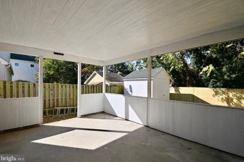 148 Moncure Dr, Alexandria VA 22314-4946 exterior