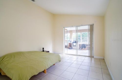 28 Pierce Ave, Orlando FL 32809-4957 exterior