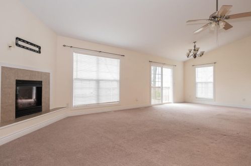 5806 Coddington Ln, Kalamazoo, MI 49009-1791