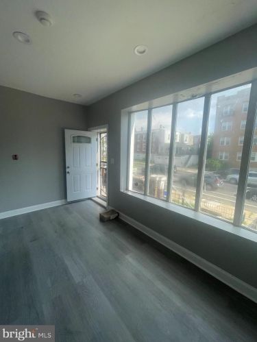 6217 Chestnut, Philadelphia PA 19104-3120 exterior