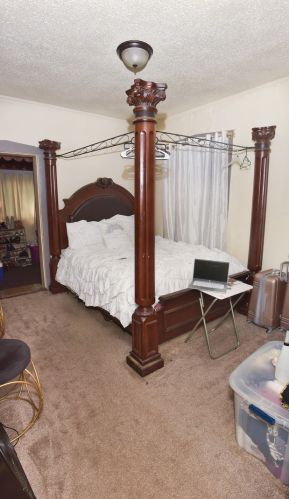 8034 Harvard Ave, Chicago IL 60628-6509 exterior