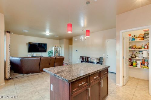 4903 4 Ave, Phoenix AZ 85041-5741 exterior