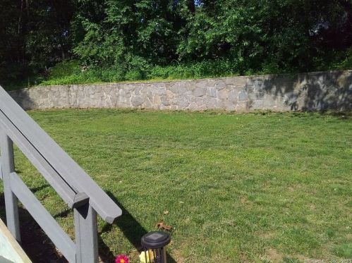 54 Franklin Ave, Derby CT 06418-2227 exterior