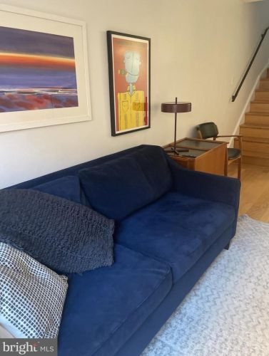 1574 33rd St, Washington DC  20007-2751 exterior