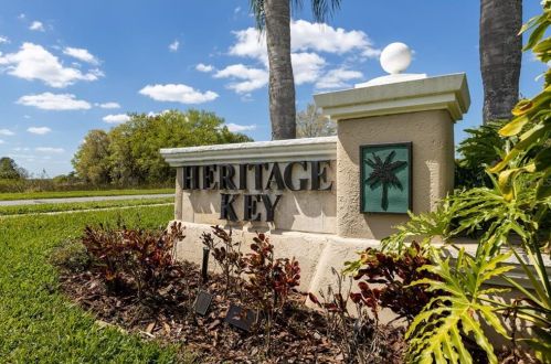 10429 Isleworth Ave, Tampa FL  33647-3314 exterior