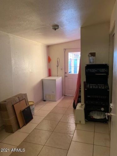 3038 40 Dr, Phoenix AZ 85051-3609 exterior